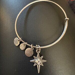 Alex + Ani North Star Matte Silver Expandable Charm Bracelet Unisex Made in USA
